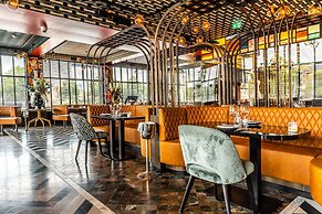 Apollo Hotel Amsterdam, a Tribute Portfolio Hotel