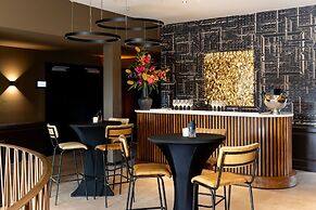 Apollo Hotel Amsterdam, a Tribute Portfolio Hotel