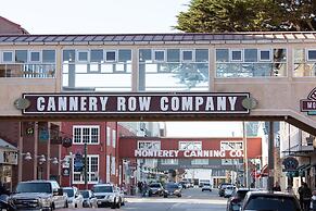 Holiday Inn Express Monterey-Cannery Row by IHG