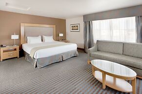 Holiday Inn Express Monterey-Cannery Row by IHG