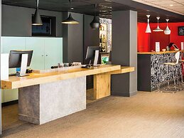 ibis Paris Pont De Suresnes