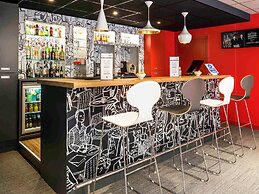 ibis Paris Pont De Suresnes