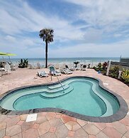 Days Inn by Wyndham Daytona Oceanfront