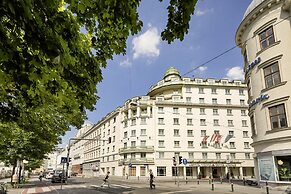 Austria Trend Hotel Ananas