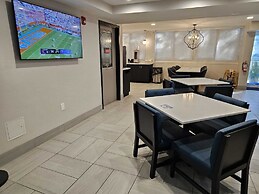 La Quinta Inn & Suites by Wyndham Deerfield Beach I-95