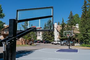 Banff Rocky Mountain Resort