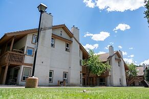 Banff Rocky Mountain Resort