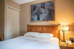 Banff Rocky Mountain Resort