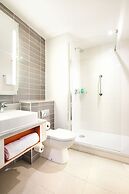 Leonardo Hotel Belfast