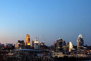 Radisson Hotel Cincinnati Riverfront