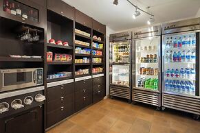 Courtyard by Marriott La Crosse