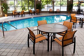 Courtyard by Marriott La Crosse