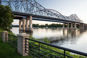 Courtyard by Marriott La Crosse
