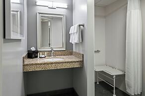 Courtyard by Marriott La Crosse