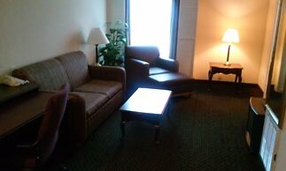 Imperial Swan Hotel & Suites