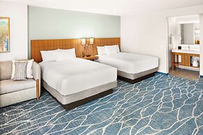 Hyatt Place Waikiki Beach