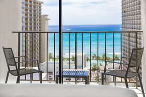 Hyatt Place Waikiki Beach