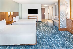 Hyatt Place Waikiki Beach