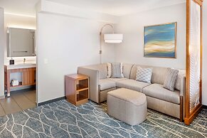 Hyatt Place Waikiki Beach