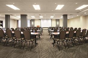 Hyatt Place Waikiki Beach