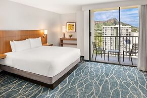 Hyatt Place Waikiki Beach
