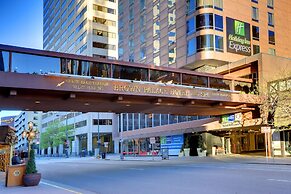 Holiday Inn Express Denver Downtown by IHG