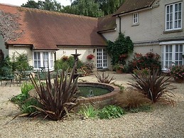 Esseborne Manor Hotel