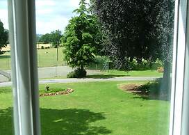 Esseborne Manor Hotel