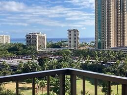 DoubleTree by Hilton Hotel Alana - Waikiki Beach