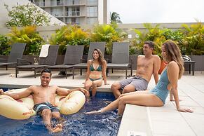 DoubleTree by Hilton Hotel Alana - Waikiki Beach