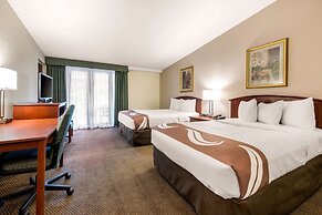 Quality Inn & Suites Tarpon Springs South