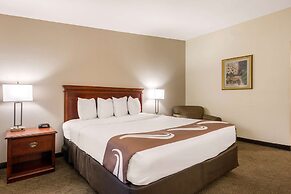 Quality Inn & Suites Tarpon Springs South