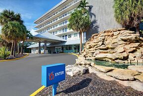 Motel 6 Cutler Bay, FL