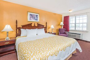 Days Inn by Wyndham Amherst