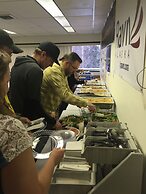 Alex Hotel & Suites Anchorage Airport