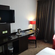 Golden Tulip Roissy Saint Witz