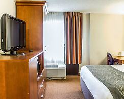 Comfort Inn Fayetteville near Fort Bragg