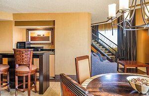 Hilton Richardson Dallas