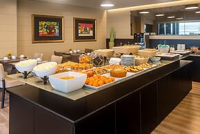 Hotel Dom Henrique Downtown