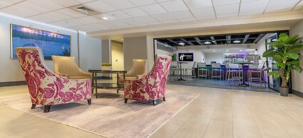 Holiday Inn New Orleans - Downtown Superdome by IHG