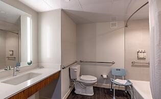 Holiday Inn New Orleans - Downtown Superdome by IHG