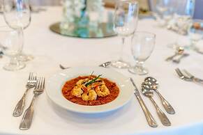 Holiday Inn New Orleans - Downtown Superdome by IHG