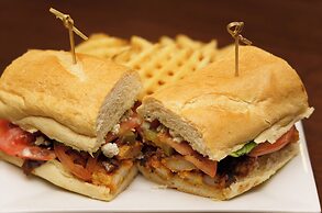 Holiday Inn New Orleans - Downtown Superdome by IHG