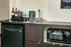 Cambridge Suites Hotel