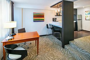 Cambridge Suites Hotel