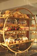 Loews Nashville Hotel at Vanderbilt Plaza