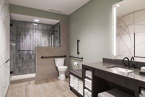 Loews Nashville Hotel at Vanderbilt Plaza