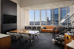 Loews Nashville Hotel at Vanderbilt Plaza