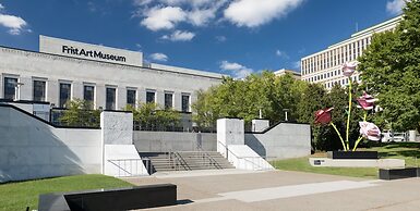 Loews Nashville Hotel at Vanderbilt Plaza