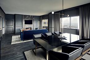 Loews Nashville Hotel at Vanderbilt Plaza